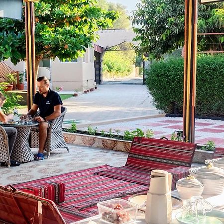 ホテル Al Bayan Palms ニズワ エクステリア 写真